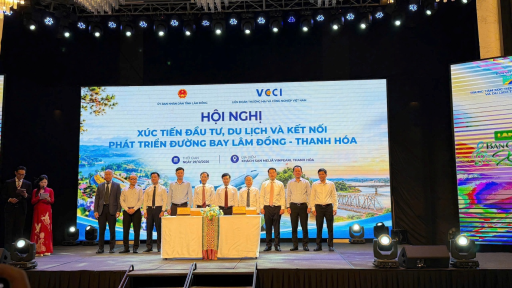 Thúc đẩy kết nối hàng không tỉnh Lâm Đồng – Thanh Hóa